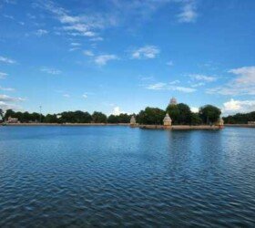 Explore Madurai’s Ancient Temples.